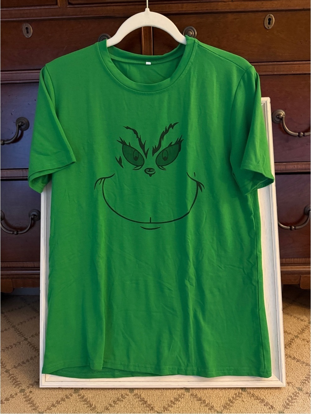 Green Dr. Seuss Grinch Face short sleeved T-shirt L